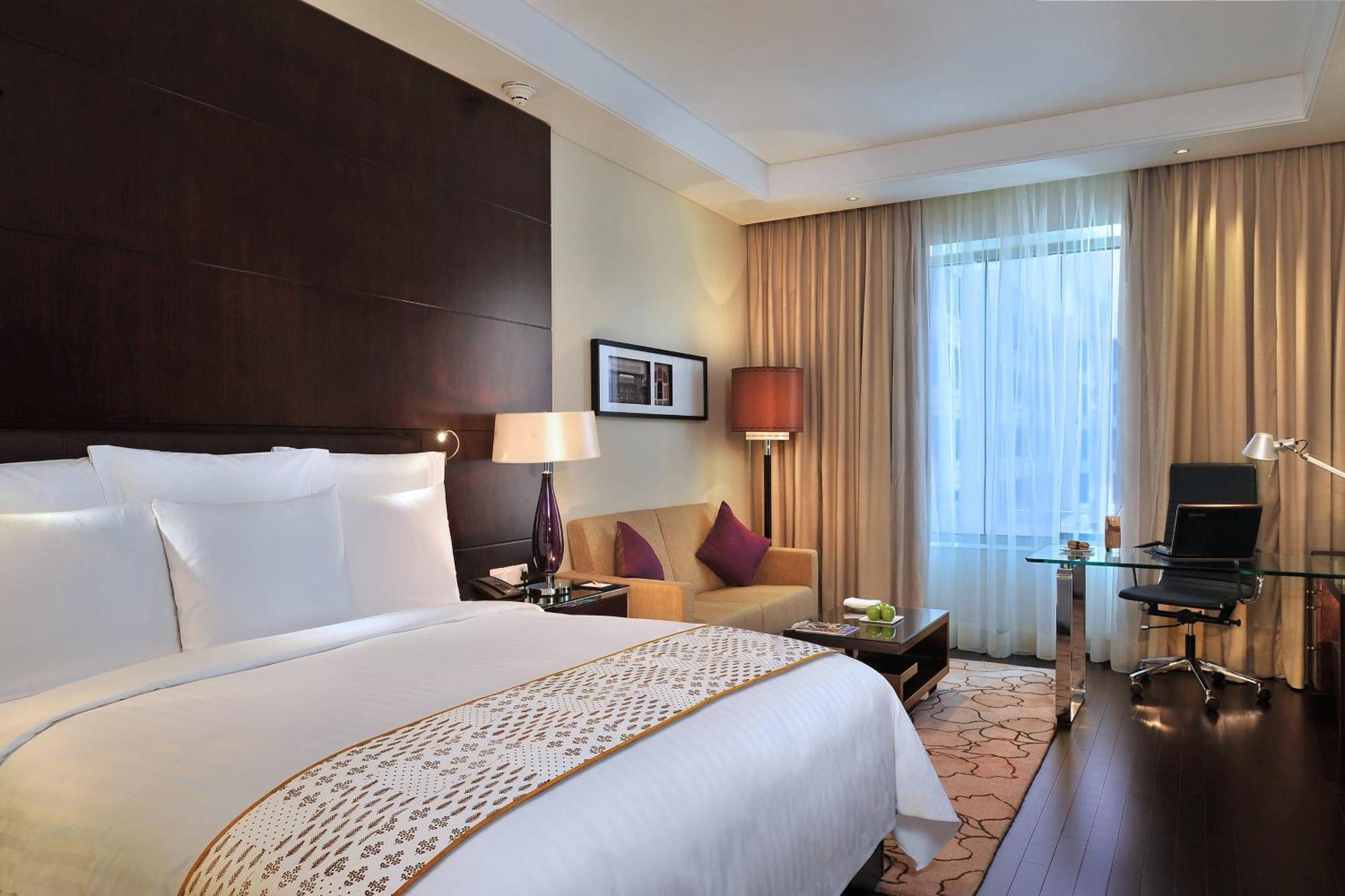 Jaipur Marriott Hotel Exteriér fotografie A room at the Taj Bengal